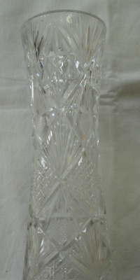Broušená křišťálová váza