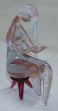 Skleněná žena s chobotem