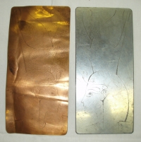 Tepaný plech se šablonou (Faraon)