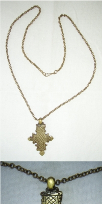 Řetízek s přívěskem - křížek